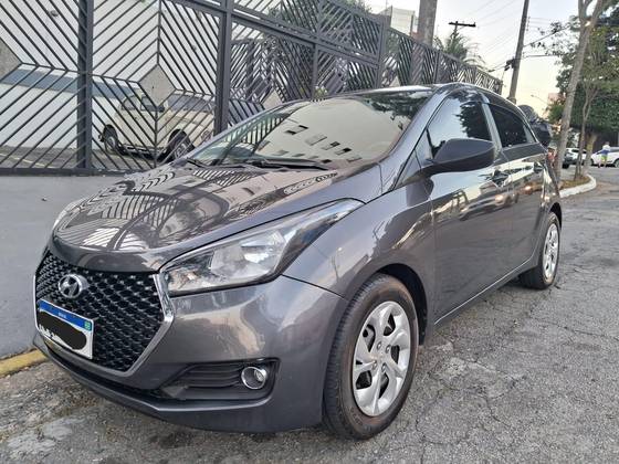 HYUNDAI HB20 1.0 UNIQUE 12V FLEX 4P MANUAL